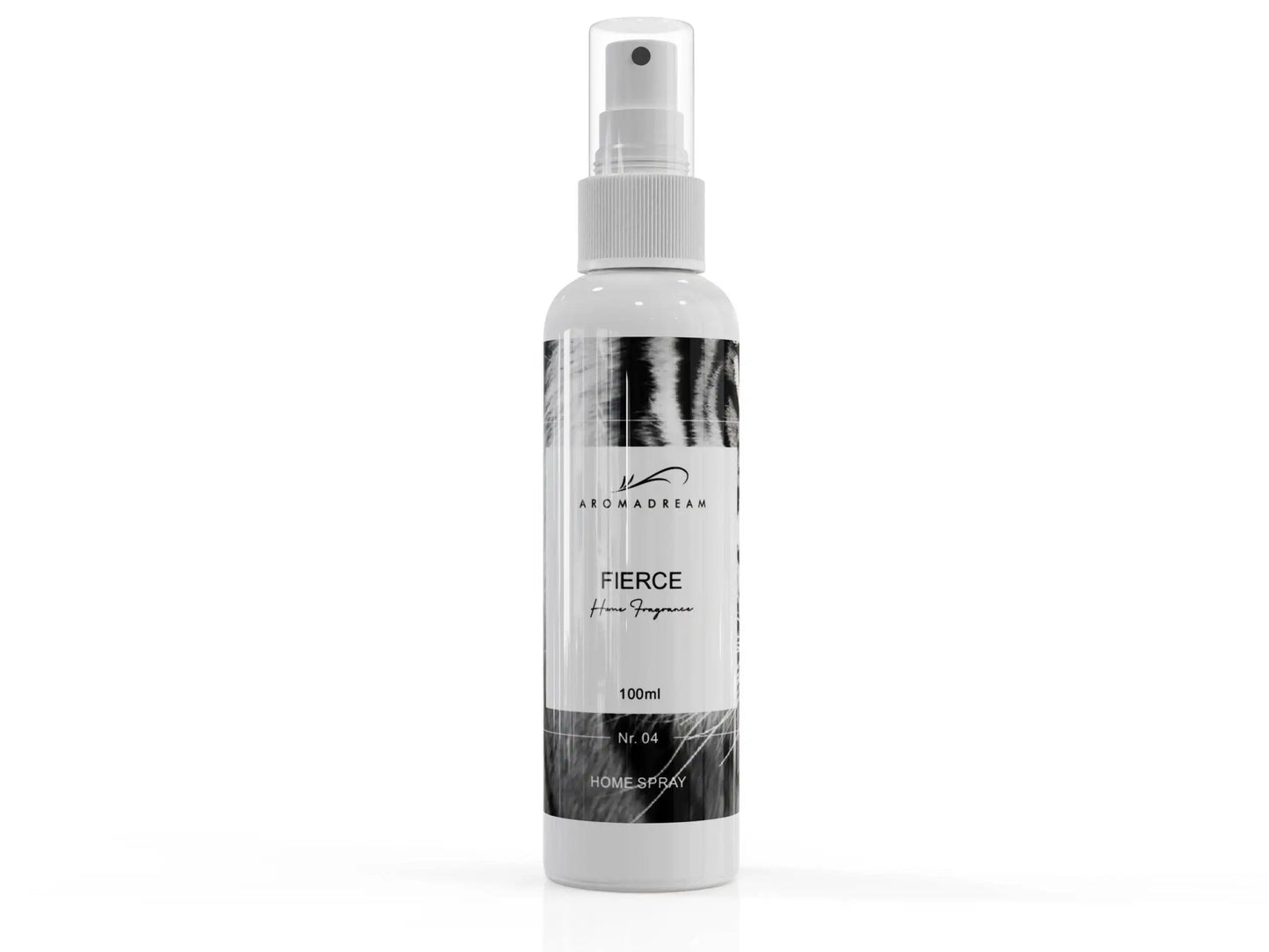 Aromadream Fierce Raumduft Spray in 100ml-Flasche mit maskulinem, holzig-frischem Duftprofil für markante Raumstimmung.